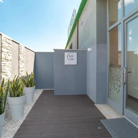 Apartment Mini House 2 *